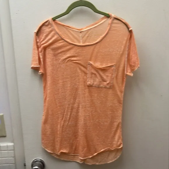 Assorted Bundle Of T-Shirts Size Medium. Various Brands.Assortedl Colors. - Picture 8 of 16